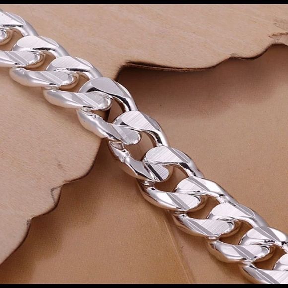 Sterling Silver Chunky Bracelet - Picture 6 of 7